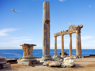 阿波罗和雅典娜神庙