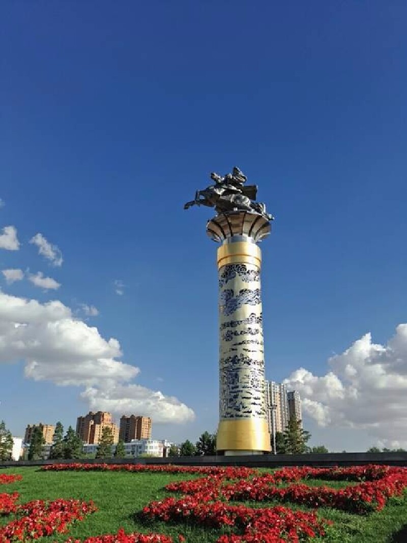 爱上一匹野马不如自驾畅游草原