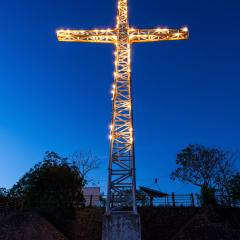 Holy cross on mt. Tapyas, Coron, Busuanga