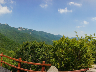 八公山