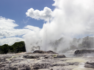 华卡雷瓦雷瓦地热保护区