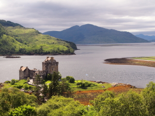 爱尔兰朵娜城堡