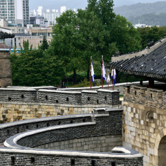 Hwaseomun gate and the suwon city