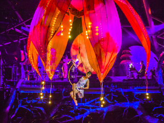 西双版纳傣秀剧院