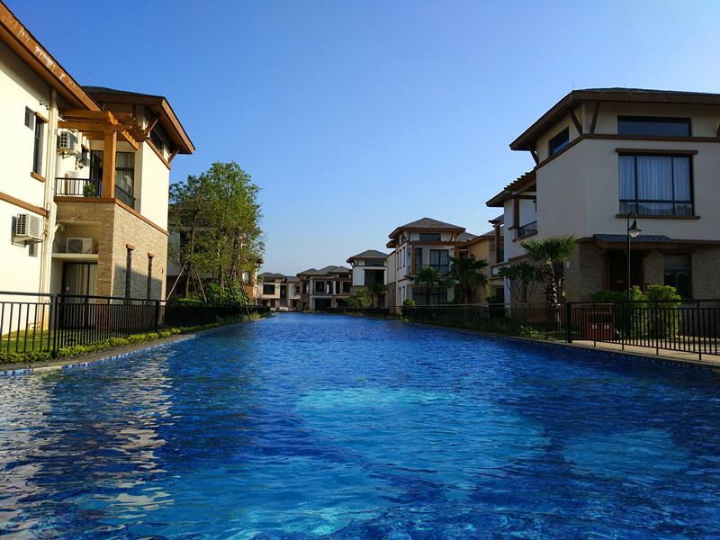 湖山温泉度假村水上别墅让你有在意大利度假的感觉