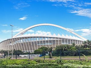 摩西·马布海达体育场