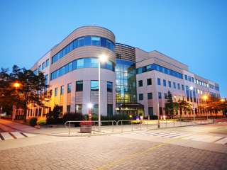 麦克马斯特大学