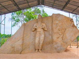 波洛罗摩婆诃一世石像