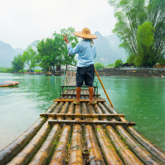 Traditional bamboo raft on Li River, Yangshuo, Guangxi, China