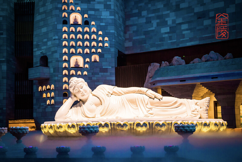 走进禅境大观,瞬间被这大型的莲花剧华丽