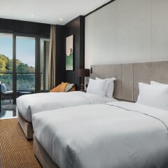 宁波东钱湖华茂希尔顿度假酒店