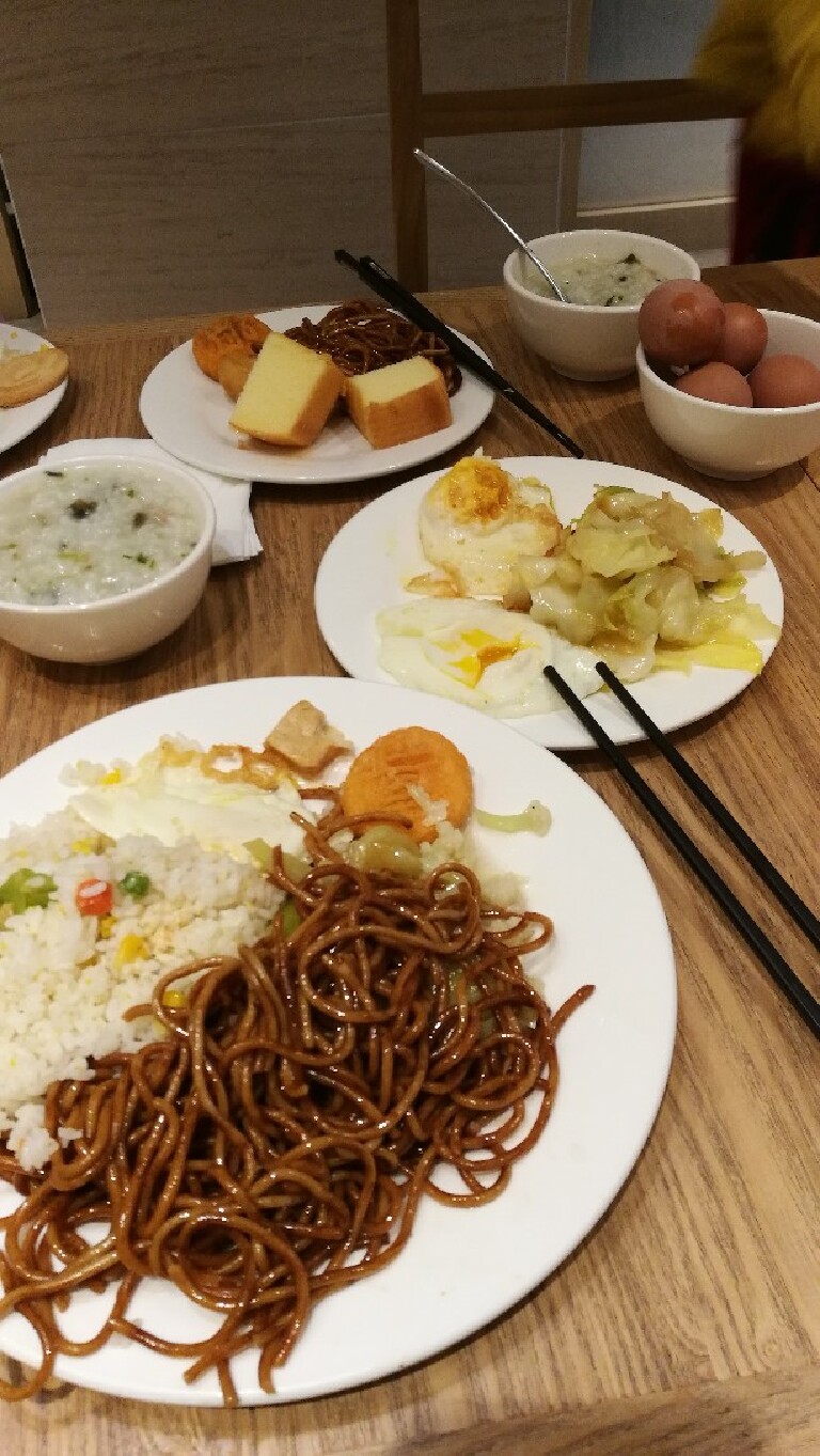 全季酒店(上海火车站天目西路店)