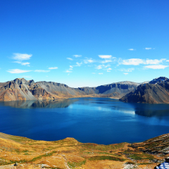 Lake Tianchi at Changbaishan national park, China.