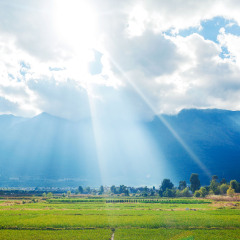 大理苍山太阳光