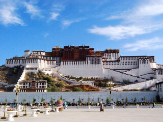 布达拉宫