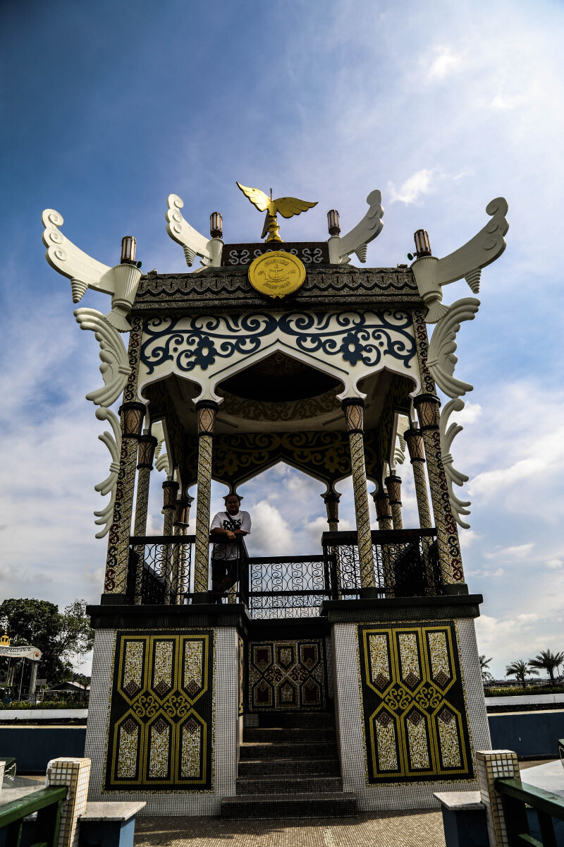 金碧辉煌的文莱与蓝色迷人的沙巴