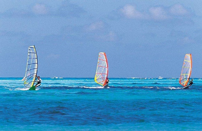 +蓝洞4晚5日游 机位酒店现询+中国护照免签+