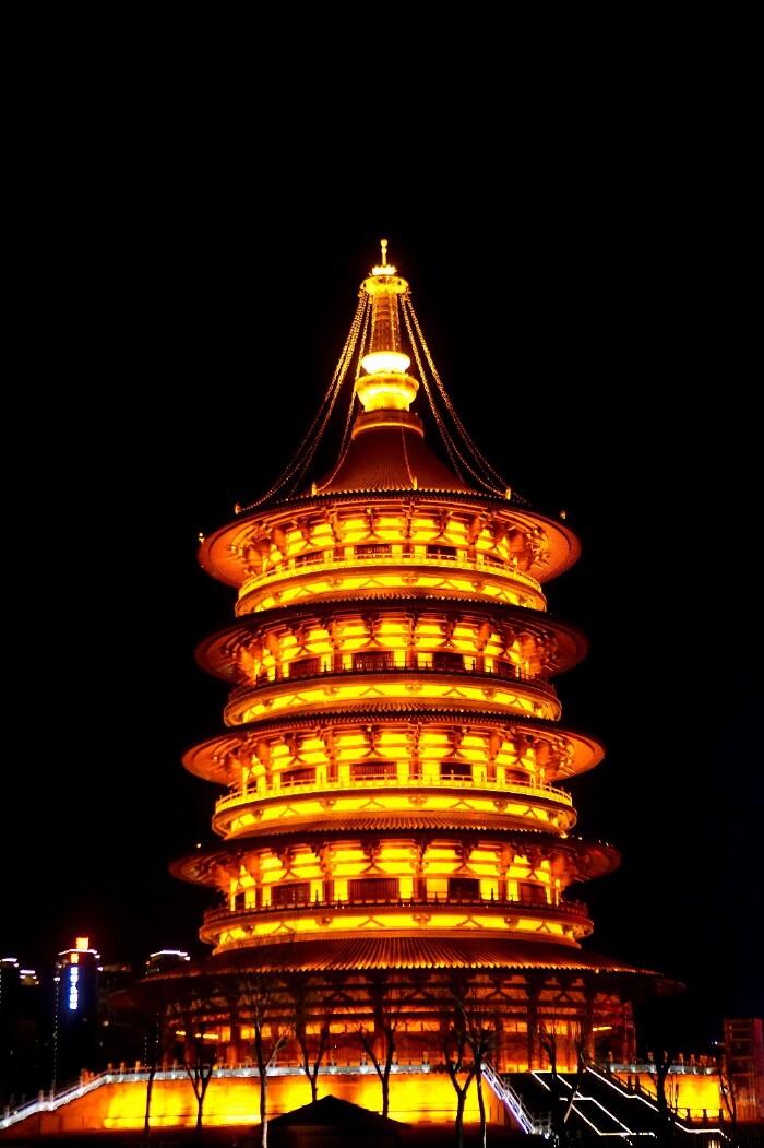 华夏文明之旅河南古都——郑州,洛阳,登封少林(收藏版)