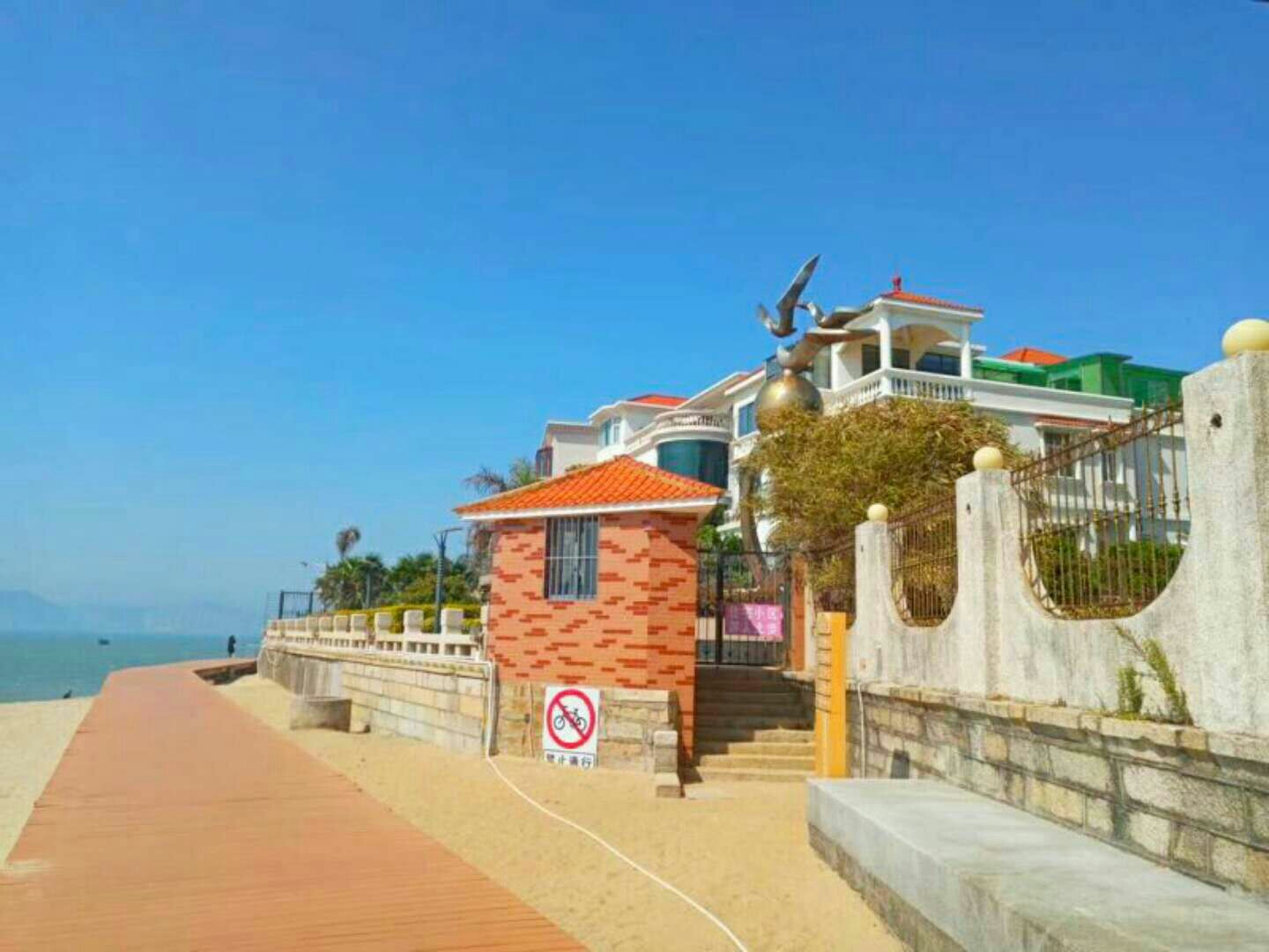 这几天打算去厦门鼓浪岛大概34天行程从北京出发三口人就想把景点地方