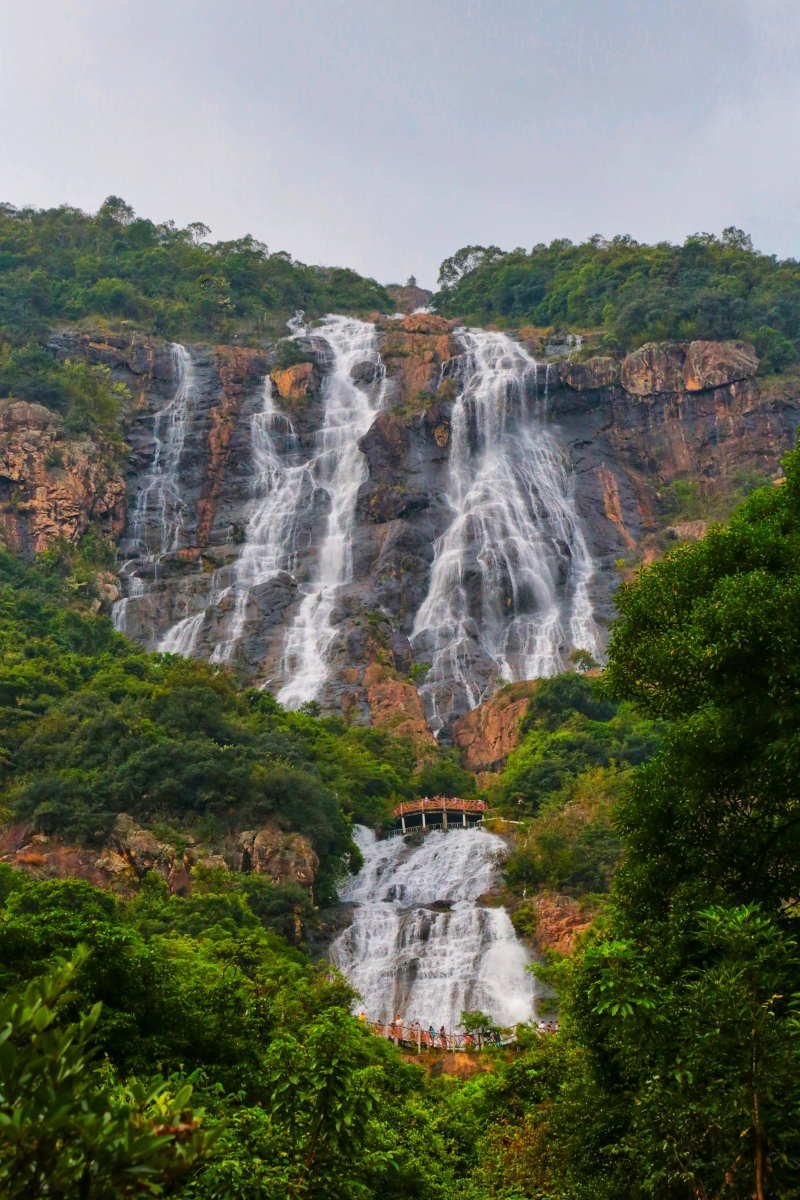 周末去哪儿爬天南第一梯赏全国落差最大瀑布就在增城
