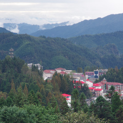 On October 22, 2016, in jiangxi province in China, it, jinggangshan CiPing scenic spot tour. Jinggangshan is a famous scenery scenic spot. Dwellings, ancient buildings.