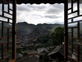 贵州黔西南双乳峰景区