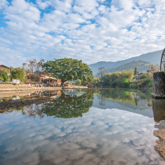 Fujian cloud water stream reflection