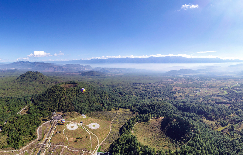 腾冲火山地质公园位于云南省西南部的腾冲和梁河县境内,是我国四大