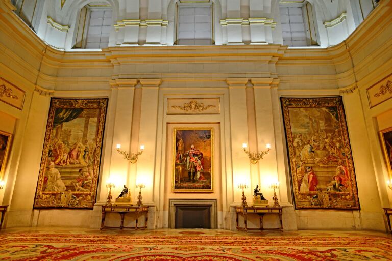 西班牙 葡萄牙有什么好玩的,值得去吗?