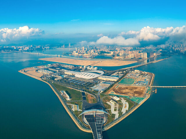 港珠澳大桥人工岛