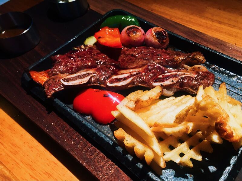 漫漫长夜酒肉池林还超多高颜值的小哥哥和小姐姐哟