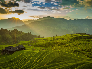 贵州黔西南双乳峰景区