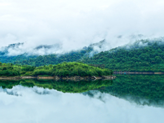 贵州黔西南双乳峰景区