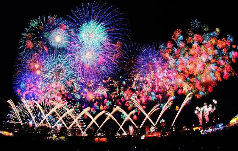 赴一场璀璨的花火大会,夏天不如相约在这儿!_日本攻略_途牛