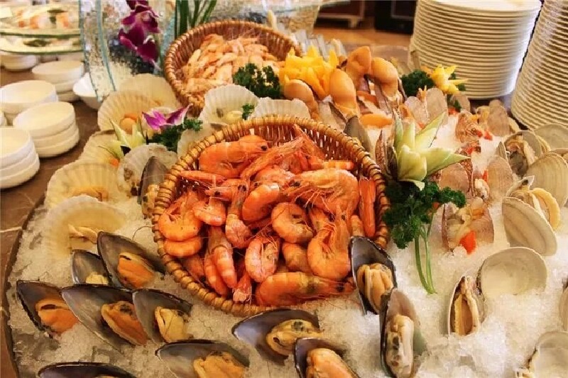 大海,游艇,海鲜美食,在大海上享用美食何等惬意!