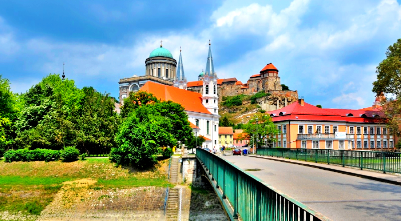 匈牙利早期首都埃斯泰尔戈姆风光