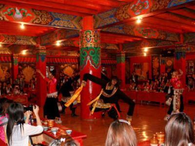 昆明-丽江-香格里拉-泸沽湖-大理9日8晚跟团游 真纯玩0购物◆玉龙雪山云杉坪◆拉市海骑马划船◆徒步虎跳峡◆藏王土司宴◆篝火晚会◆洱海大游船