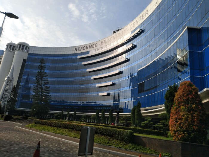雅加达归正福音教会: 有幸在3月4日去做礼拜时遇到唐崇荣牧师,深感