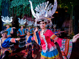 泰国普吉西蒙人妖秀