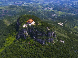 抱犊崮国家森林公园