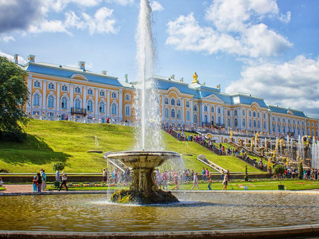 俄罗斯莫斯科+圣彼得堡+新西伯利亚+贝加尔湖