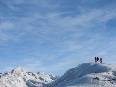 冰岛南岸冒险1日游 索尔黑马冰川徒步+南部瀑