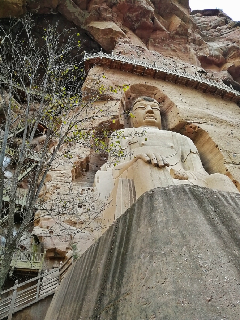 黄河源头的十万弥勒佛洲_炳灵寺石窟