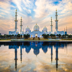 Sheikh Zayed Grand Mosque and Reflection in Fountain at Sunset - Abu Dhabi, United Arab Emirates (UAE)