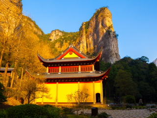 灵岩寺