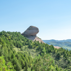 Chengde scenery meteorite