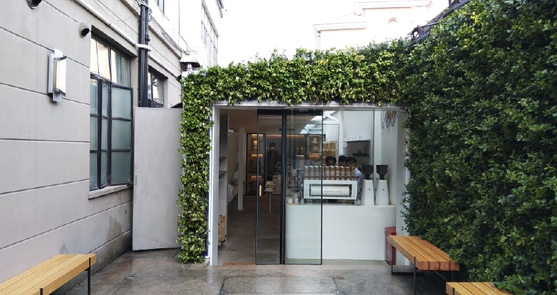 大陆首家%arabica咖啡登录上海武康路