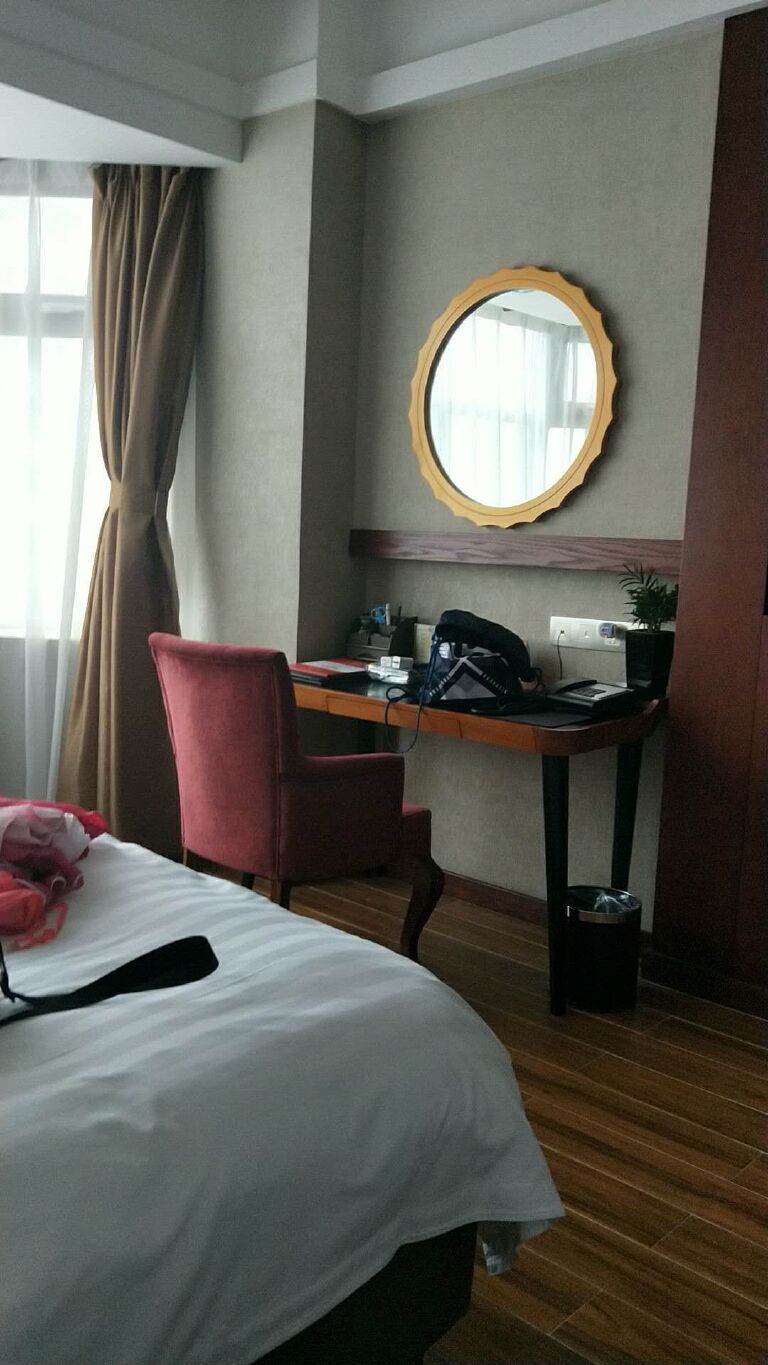 烟台虹口大酒店