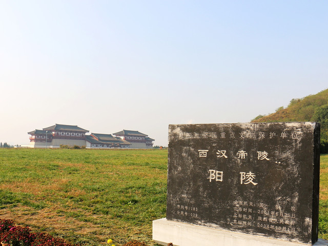 西安法门寺兵马俑华清宫5日游祈福考古八大奇迹五星服务酒店连宿穿