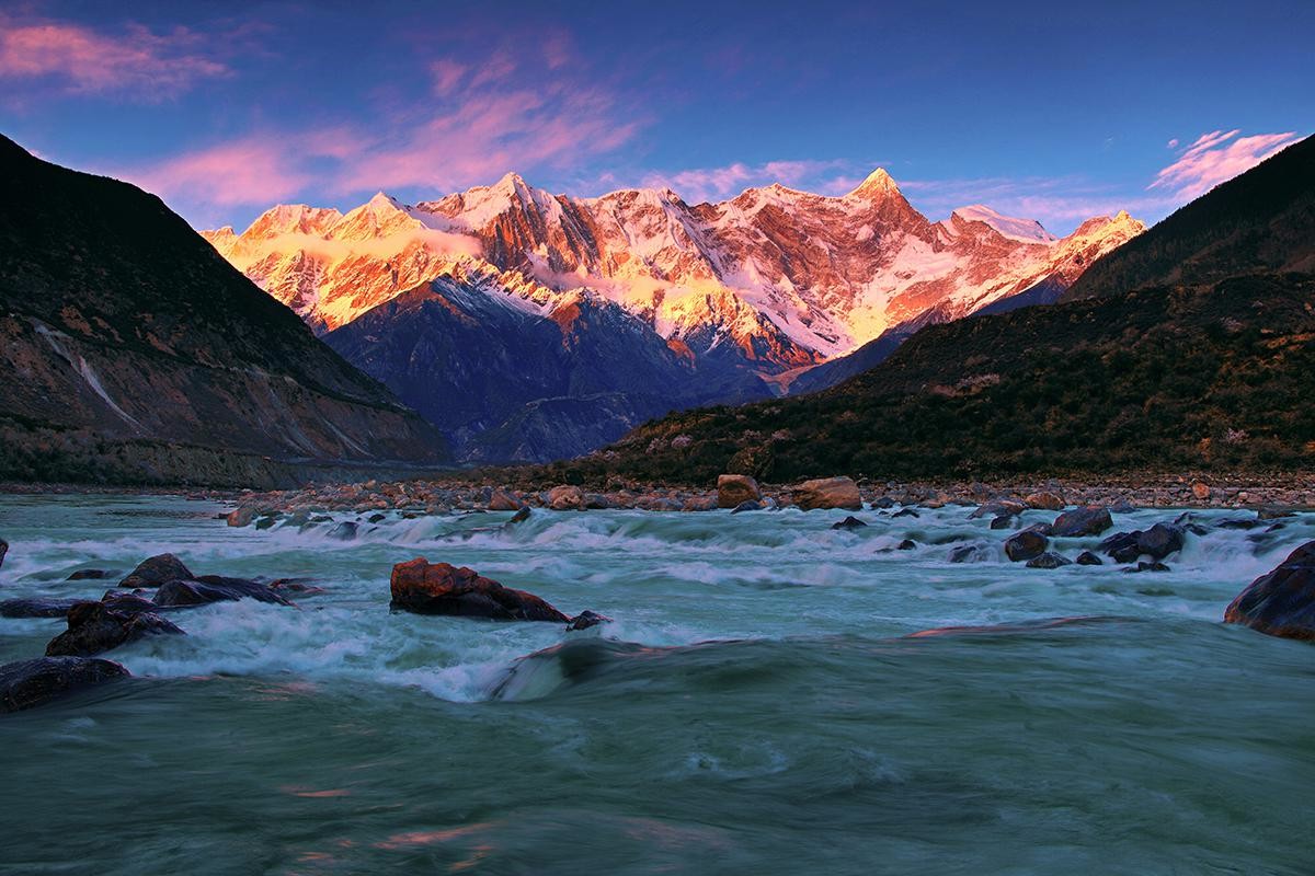 雅鲁藏布大峡谷高清图图片